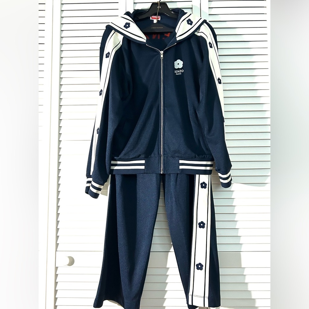 Kenzo Dark Blue and White Athletic Set
